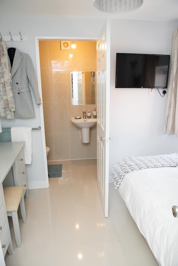 Pinehill Rooms Reading Esterno foto