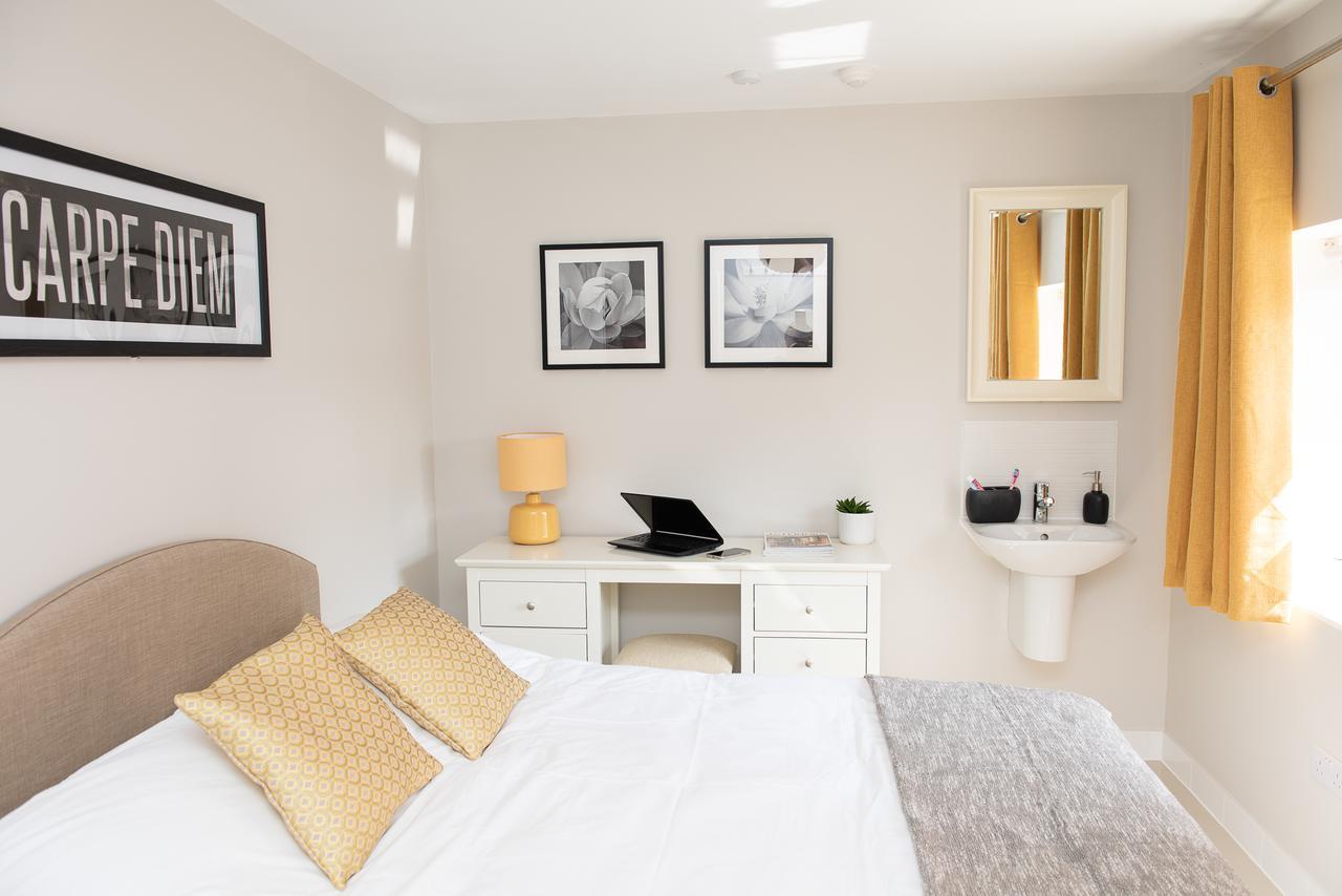 Pinehill Rooms Reading Esterno foto