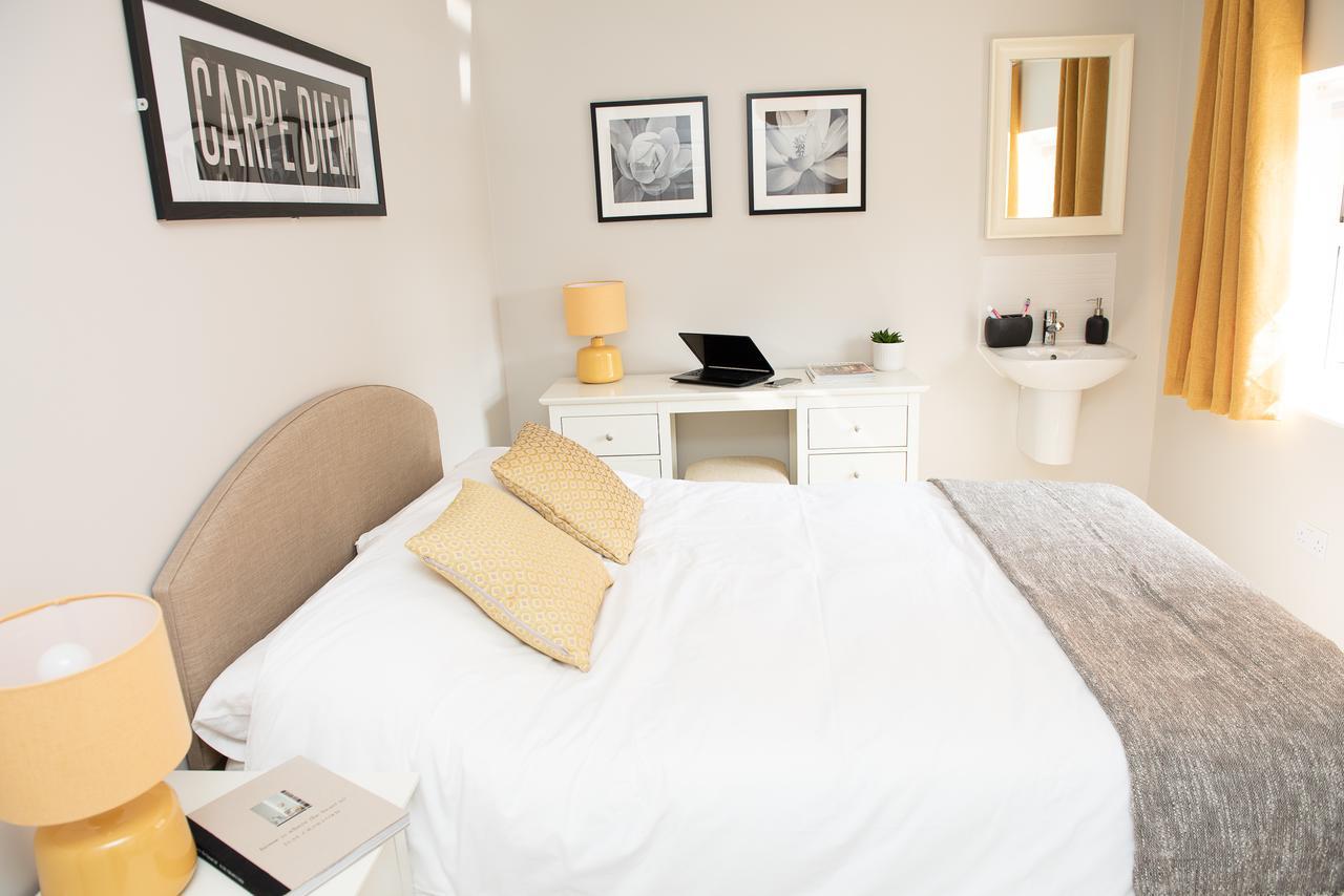 Pinehill Rooms Reading Esterno foto