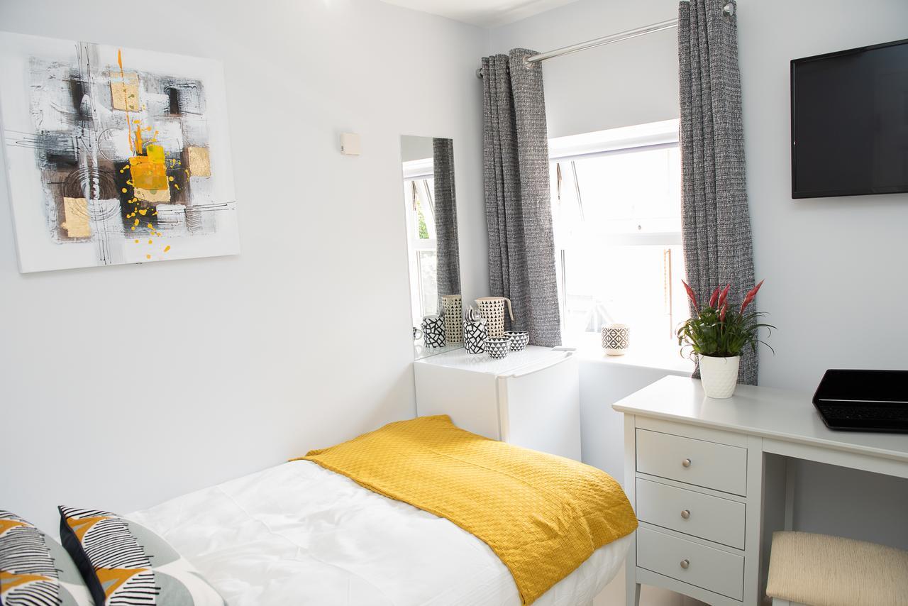 Pinehill Rooms Reading Esterno foto
