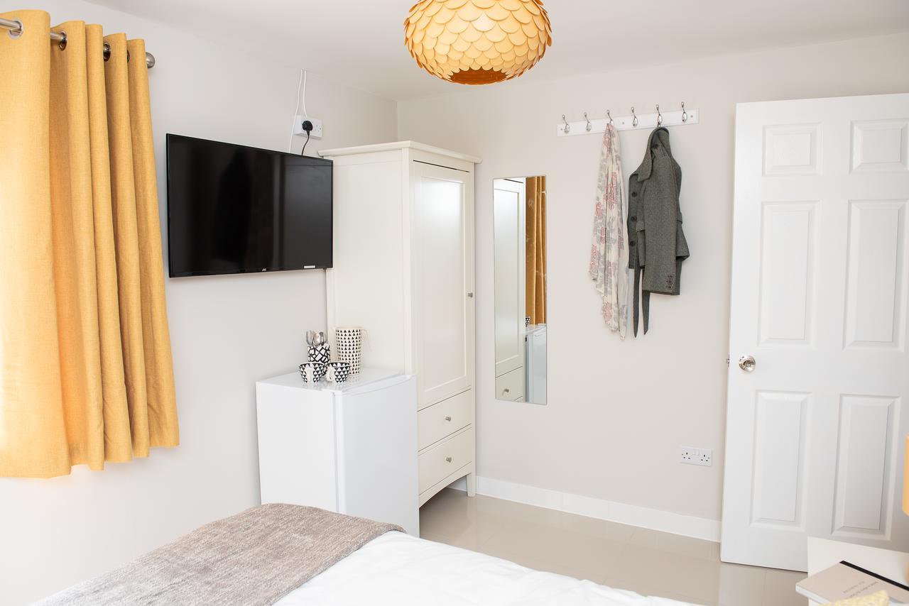 Pinehill Rooms Reading Esterno foto