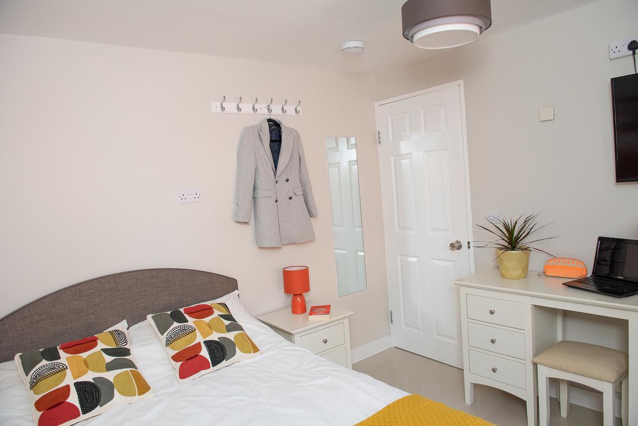 Pinehill Rooms Reading Esterno foto