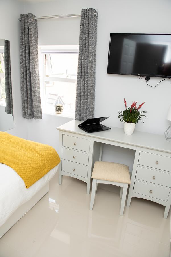 Pinehill Rooms Reading Esterno foto