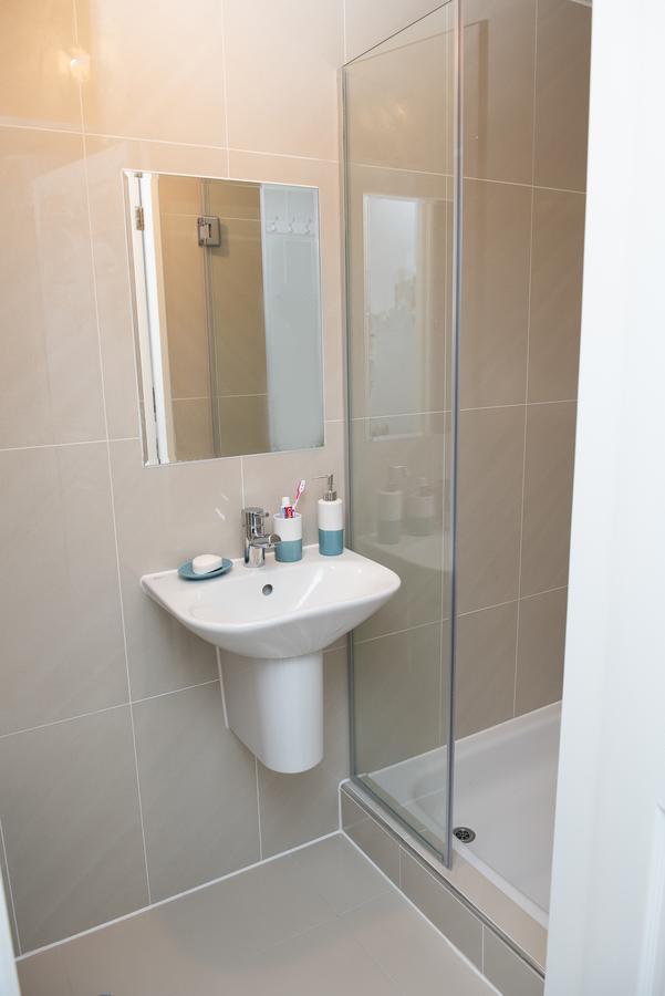 Pinehill Rooms Reading Esterno foto