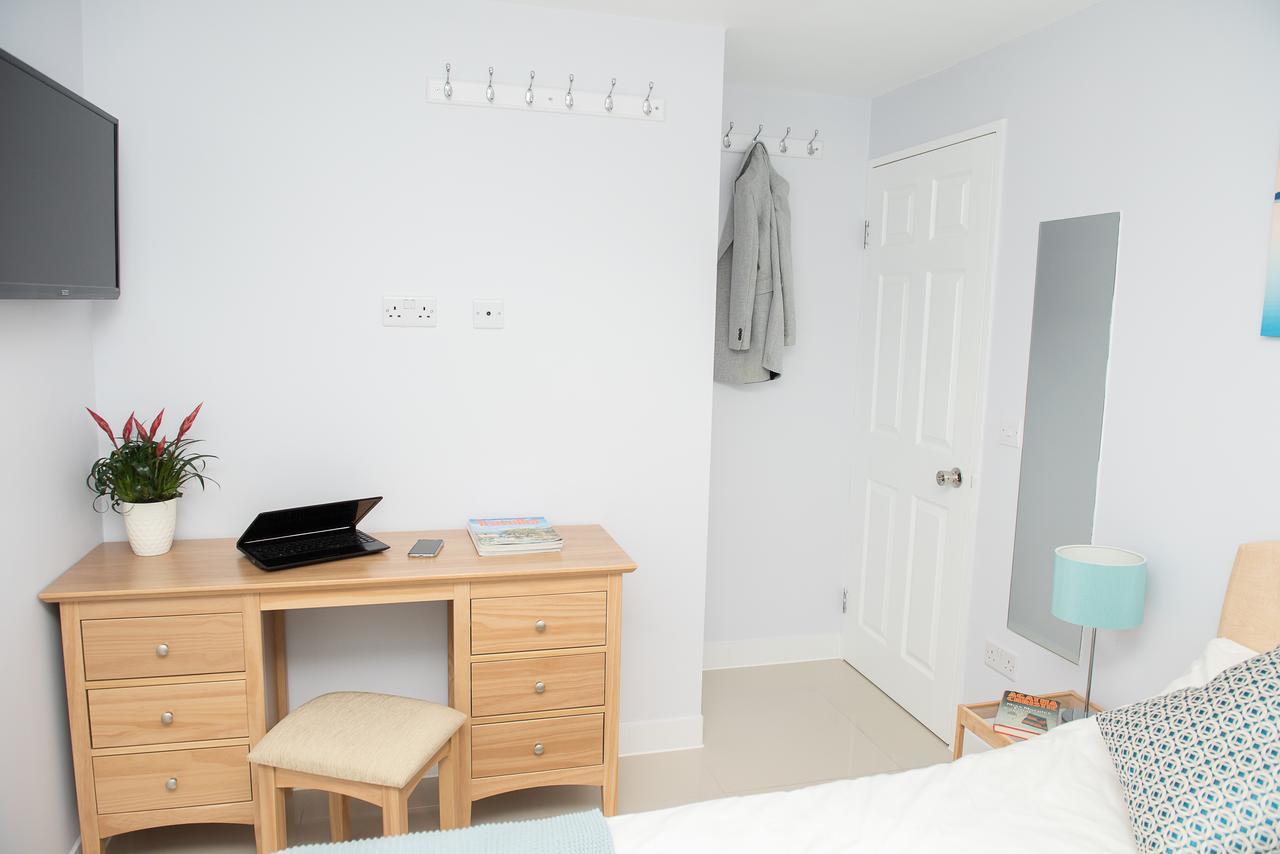 Pinehill Rooms Reading Esterno foto